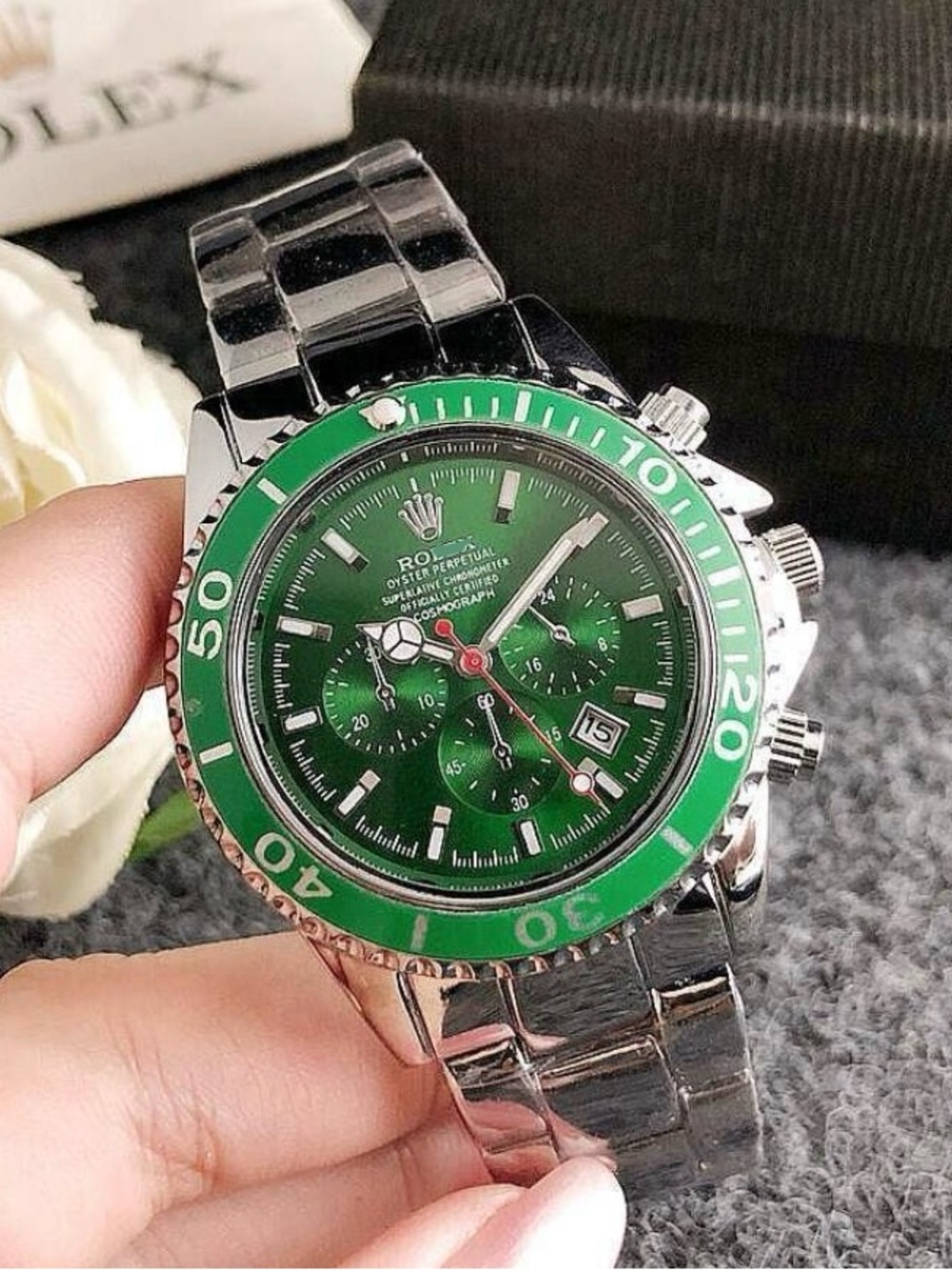 New men’s green fashion watch